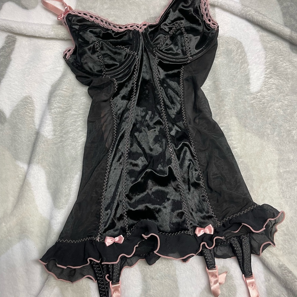 Victoria’s Secret SLT vintage garter corset bustier.  Size 34C 36C